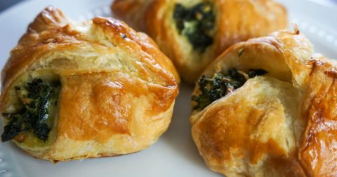 Spinach Puffs with Feta Cheese - Dulcet Scintilla