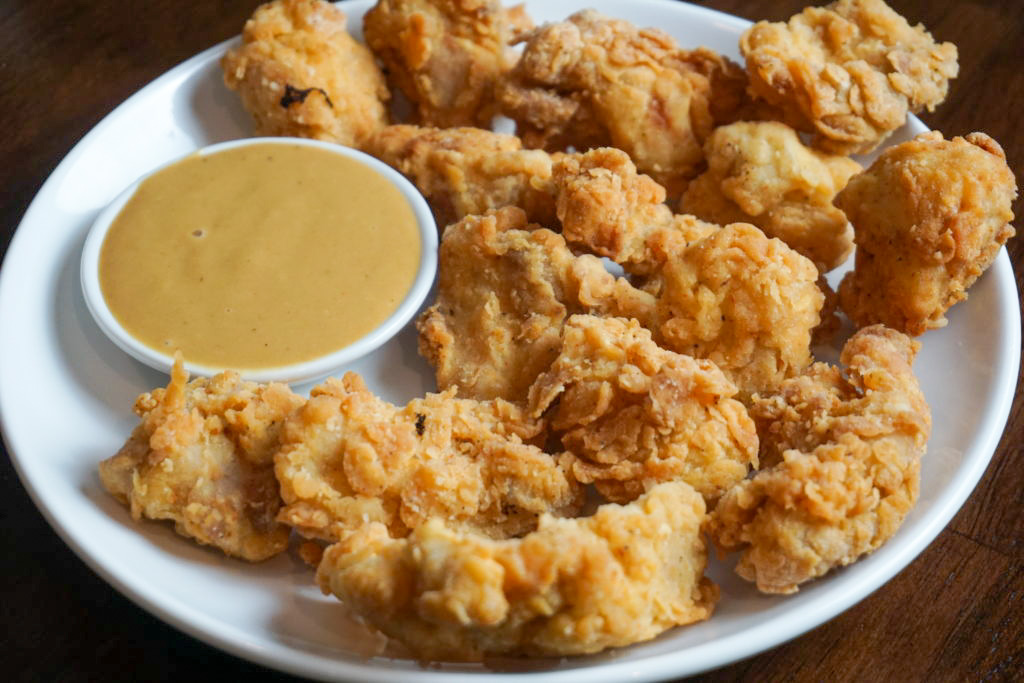 Chicken nuggets with Dulcet Scintilla sauce